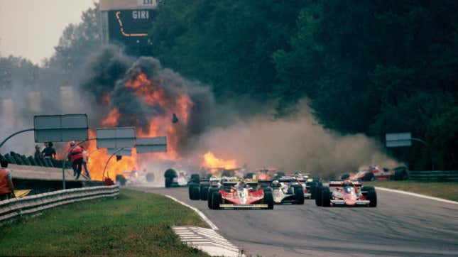 The start of the 1978 Italian Grand Prix; Ronnie Peterson’s accident turned out to be fatal.