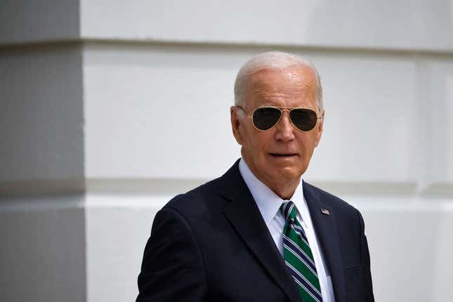 Image de l'article intitulé Pourquoi Biden mérite une place sur le mont Rushmore, mais ces autres présidents... bien sûr que non