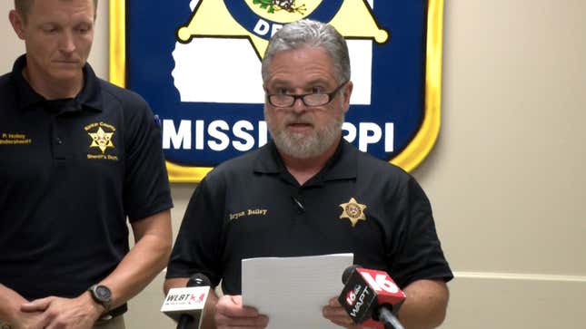 Image for article titled Mississippi Sheriff Is Trying to Wiggle His Way Out His Goon Squad’s Mess