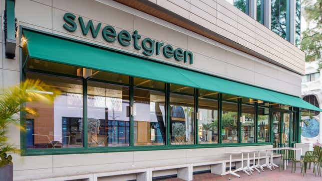 sweetgreen exterior