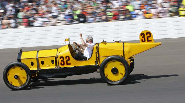 Image for article titled Al Unser Sr., Four-Time Indy 500 Winner, Dies At Age 82