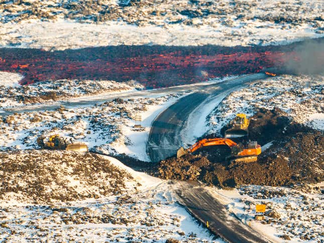 Image for article titled Dramatic Iceland Eruption Photos Show Lava Spreading Across Pristine Snow