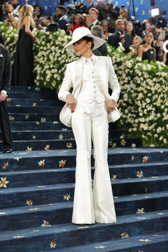 Image for article titled Live 2025 Met Gala: Black Stars&#39; Red Carpet Looks