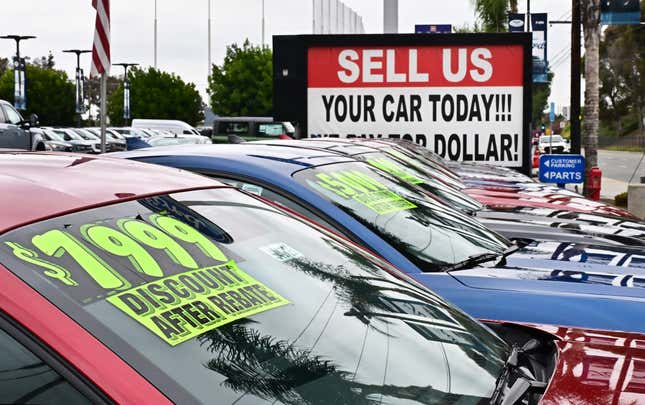 Image for article titled Used car prices are cooling down after tariff fears drove them higher