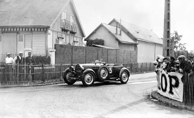 Historic photo of a Bugatti Type 50S racing at Le Mans