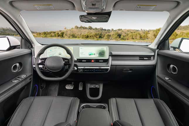 Image for article titled The Hyundai Ioniq 5 Is An All-Electric Car That Might Also Be Good For America