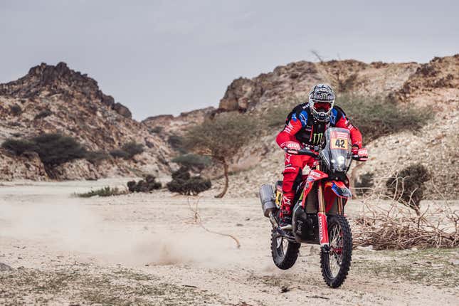 Image for article titled The Harrowing Beauty of the 2023 Dakar Rally