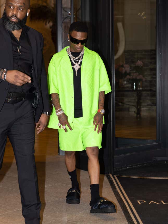 Image for article titled What Black Celebs Are Wearing To Milan Fashion Week 2023