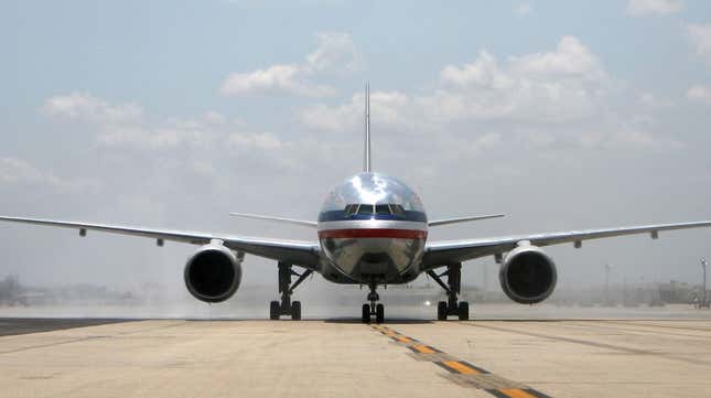 An American Airlines Boeing 777