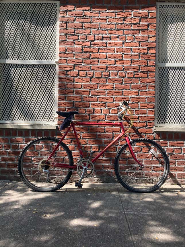And here is the bike as I started working on it. Note the double crankset, swapped in god knows when.