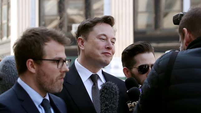 Tesla CEO Elon Musk arrives at Manhattan federal court for a hearing on his fraud settlement with the Securities and Exchange Commission (SEC) in New York City, U.S., April 4, 2019.