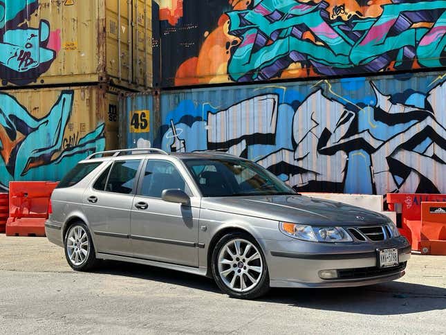 Image for article titled Alfa Romeo Spider Quadrifoglio, Griffith 200, Saab 9-5 Aero Wagon: The Dopest Cars I Found For Sale Online