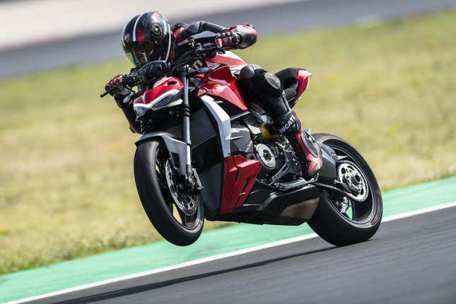 Image for article titled Ducati Gets Naked With Two New Streetfighter Models