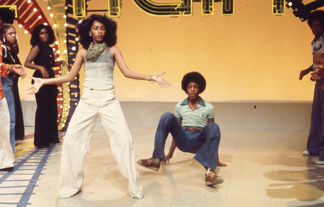 Soul Train Dancers Jody Watley and Jeffrey Daniel dance down the Soul Train Line in episode 185, aired 8/21/1976. 