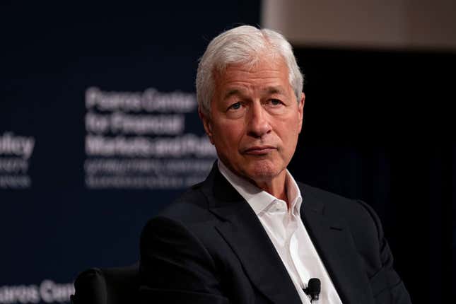 Image for article titled JPMorgan Chase workers are pushing Jamie Dimon to keep hybrid work