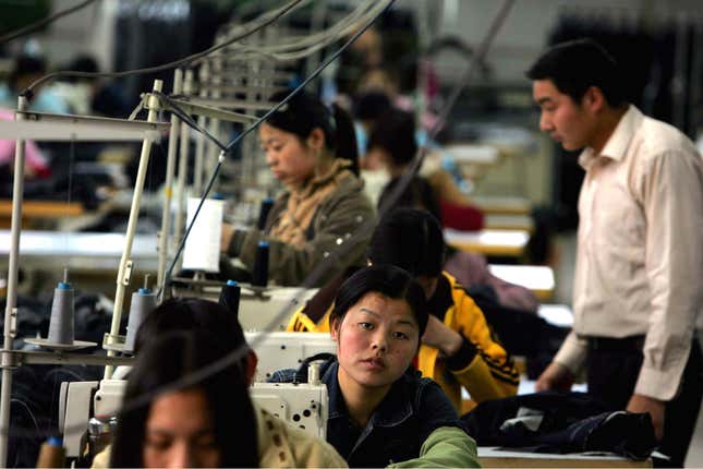 Image for article titled Chinese manufacturers are beset by a global slowdown and rising wages