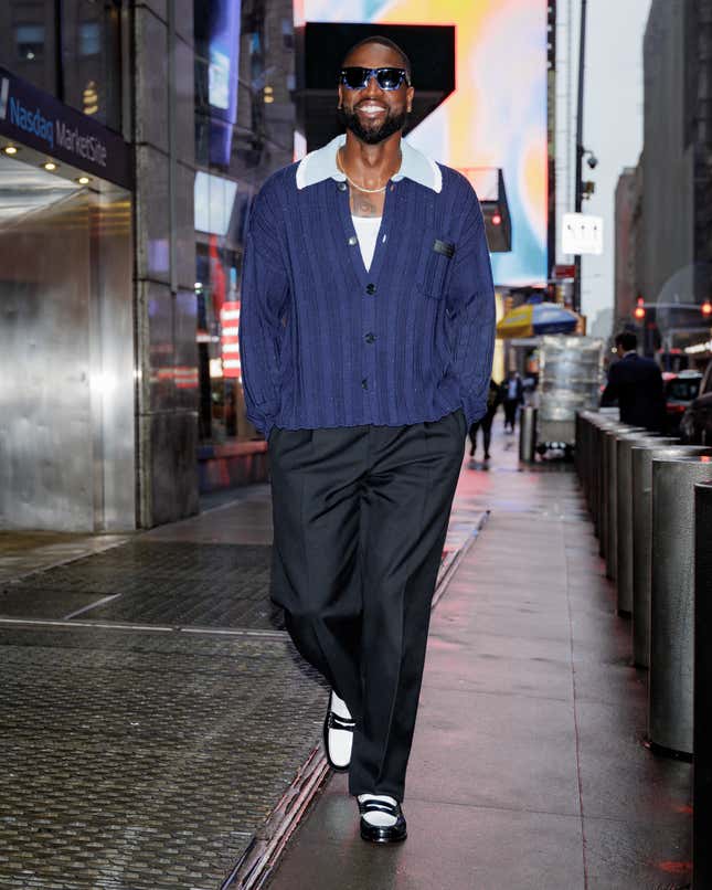 NEW YORK, NEW YORK - JANUARY 26: Dwyane Wade is seen in Times Square on January 26, 2024 in New York City.