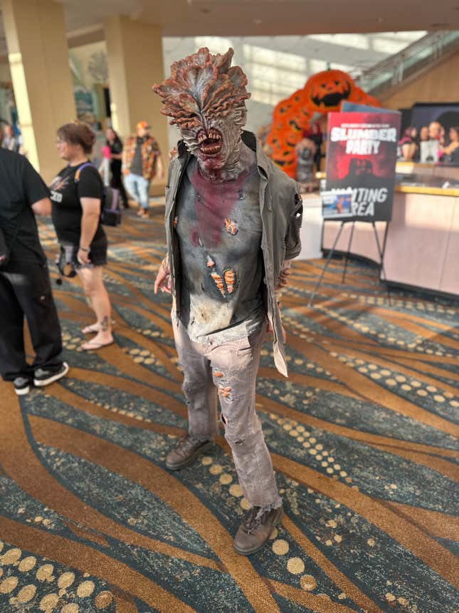 Image for article titled The Spookiest Cosplay at Midsummer Scream 2023