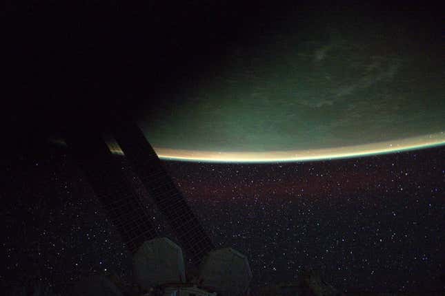 Image for article titled Beautiful new photos by NASA astronaut Scott Kelly make the Earth look strangely alien