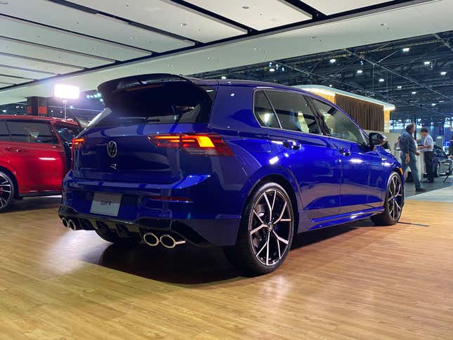 VW Golf R Lift Kit Brings Back the Off-Road Golf Country With 315 HP