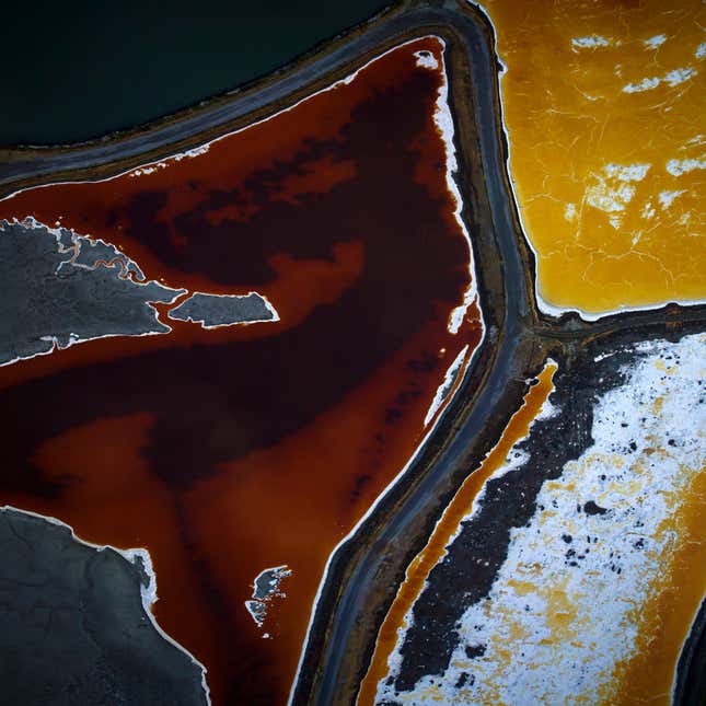 Image for article titled Photos: Climate change is making California look like another planet