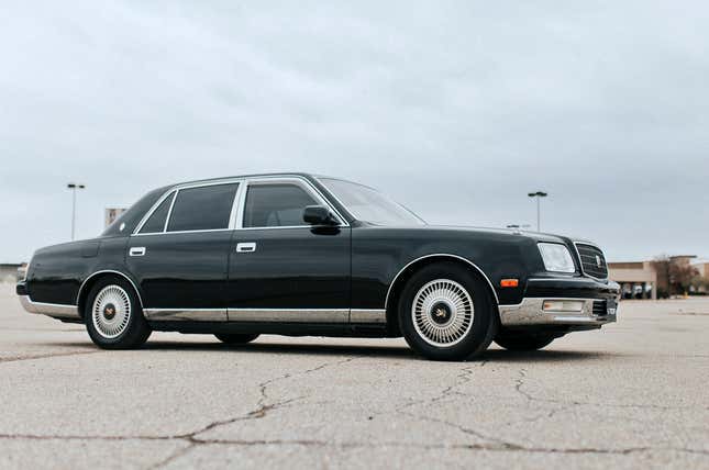 Image for article titled I Don't Like Driving So I Need a Car That Makes it Pleasant! What Should I Buy?