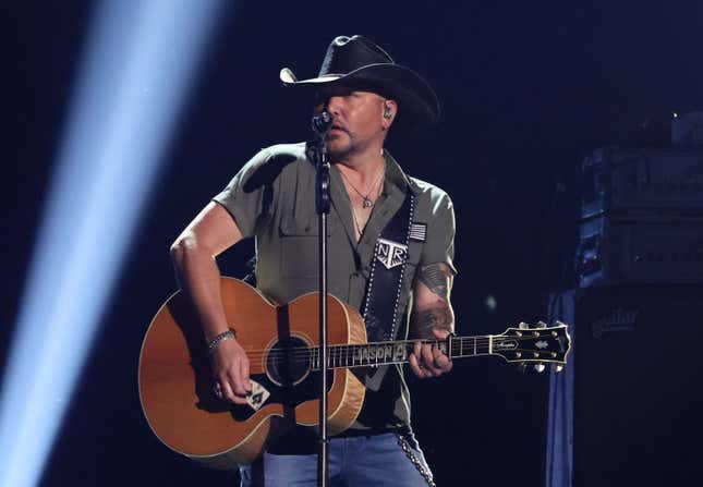 Image for article titled Jason Aldean Still Refuses to See Anything Wrong With ‘Try That in a Small Town’