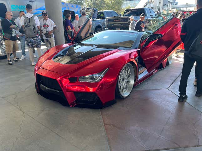 Image for article titled These Are The Worst Builds We Saw At SEMA 2023