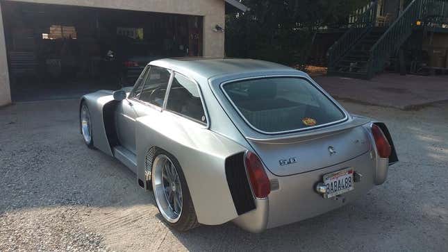 Image for article titled At $11,000, Does This Custom V8-Powered 1970 MGB-GT Have Enough Flair For You?