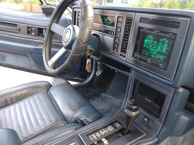Image for article titled At $5,550, Is This 1989 Buick Reatta A Boutique Bargain?