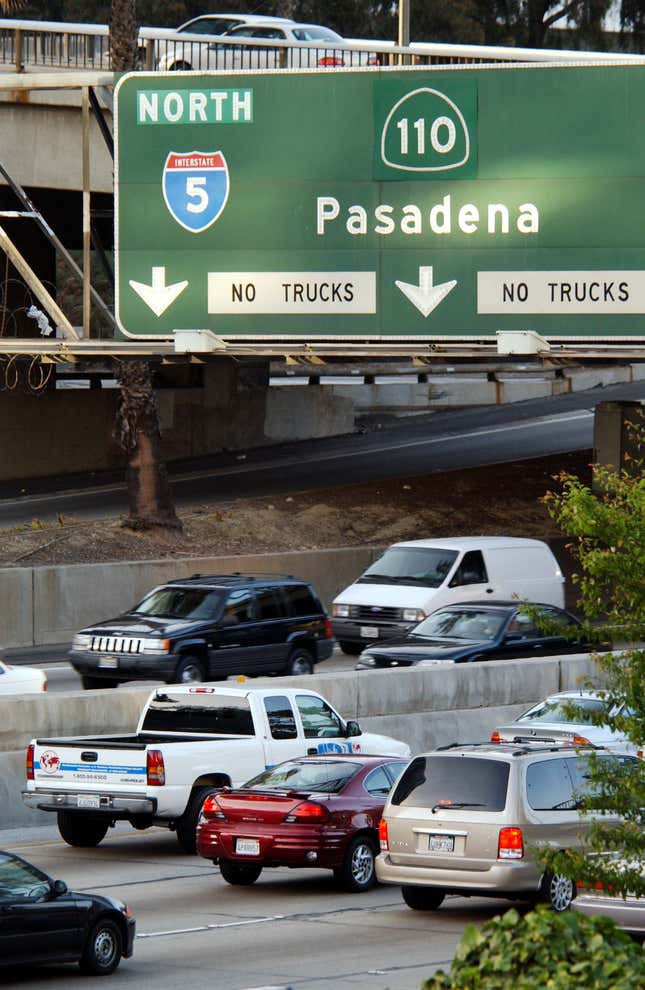 Image for article titled 7 of the busiest highways in America — and 1 of the loneliest