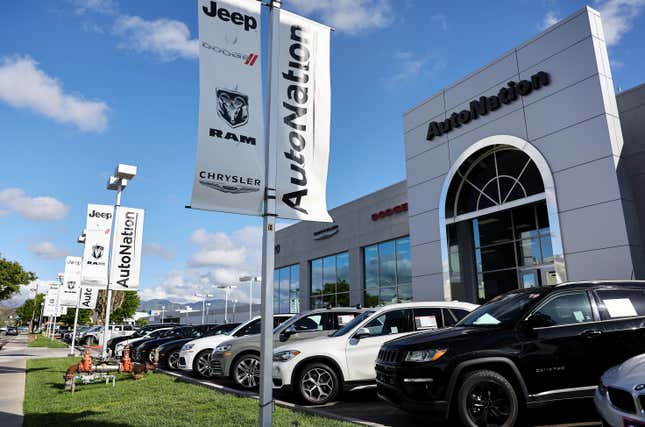 Image for article titled Record-Breaking New Vehicle Sales Expected for September: Report