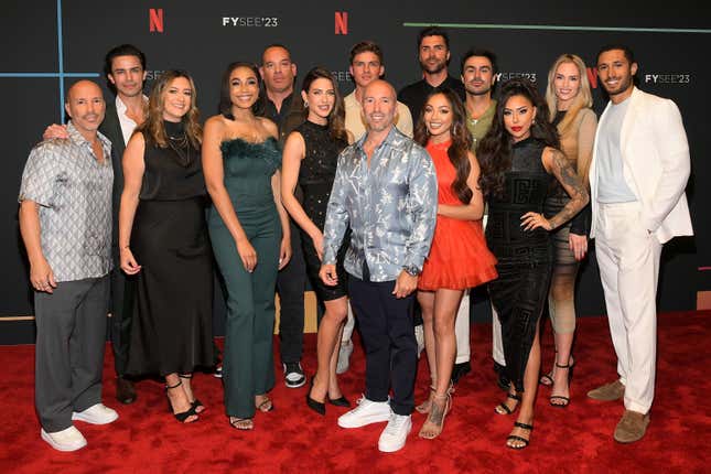 LOS ANGELES, CALIFORNIA - MAY 13: (L-R) Brett Oppenheim, Gio Helou, Sundee Manusakis, Brandi Marshall, Adam DiVello, Polly Brindle, Austin Victoria, Jason Oppenheim, Tyler Stanaland, Lauren Shortt, Skyler Wakil, Kayla Cardona, Alexandra Jarvis Ducoulombier, and Sean Palmieri attend FYSEE Reali-Tea | Netflix at Red Studios on May 13, 2023 in Los Angeles, California. 