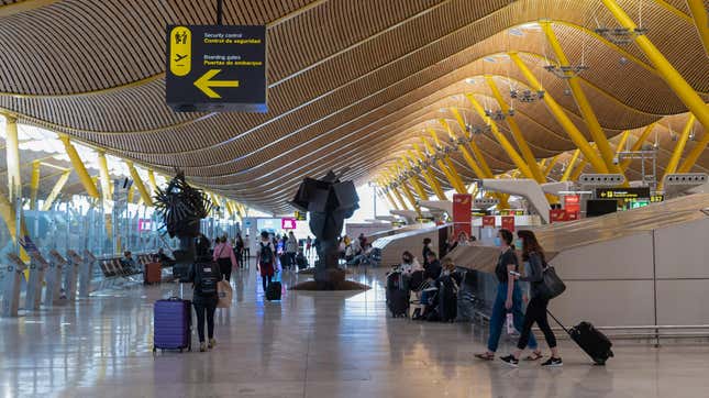 Image for article titled These Are the 25 Best International Airports in the World