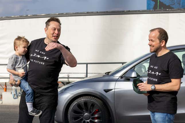 Tesla CEO Elon Musk(left) visited Tesla’s electric car plant in Gruenheide on Wednesday with his son and Gigafactory Berlin-Brandenburg’s senior director, Andre Thierig.