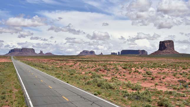 A road through Monument Valley 