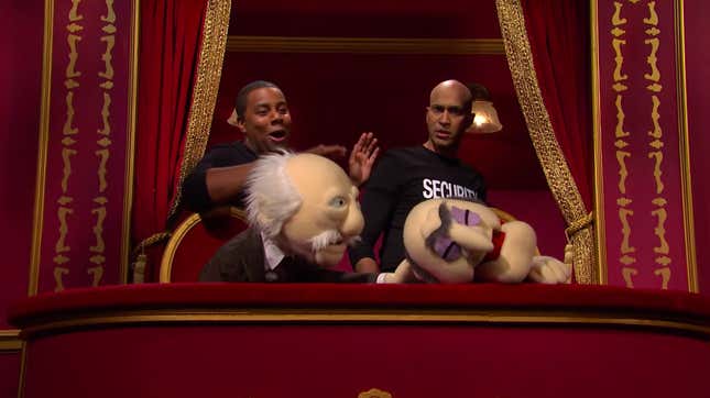 SNL's Kenan Thompson and host Keegan-Michael Key play security guards for The Muppets Statler and Waldorf in a theater box.