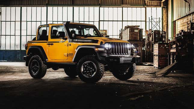 Yellow Jeep Wrangler 1941