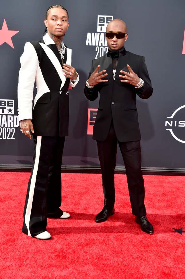 Image for article titled BET Awards 2022: Red Carpet Looks