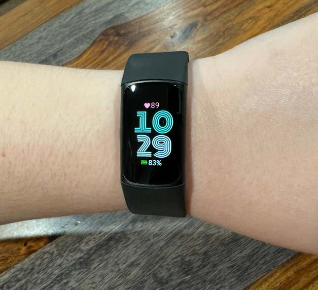 Review: The Fitbit Charge 6 Integrates More of the Google Ecosystem