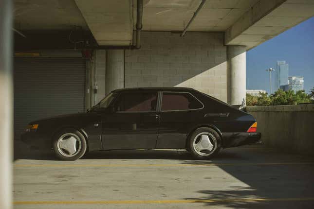 Image for article titled At $6,500, Could This 1990 Saab 900 Turbo SPG Show You The Aero Of Your Ways?