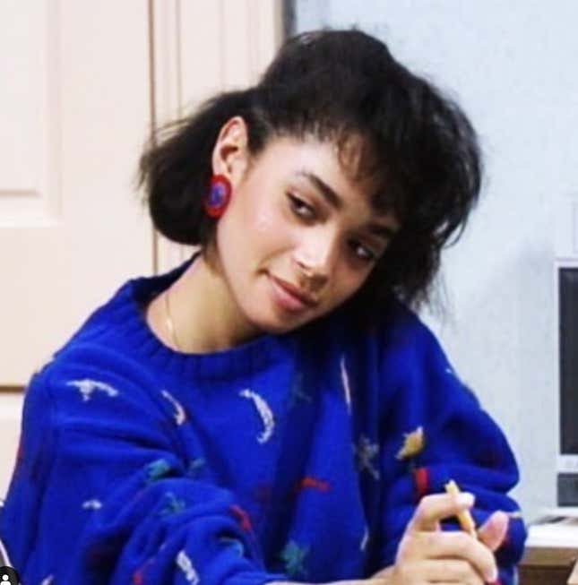 Image for article titled Denise Huxtable&#39;s Fashion Style From The &#39;Cosby Show?&#39; Is Still Giving