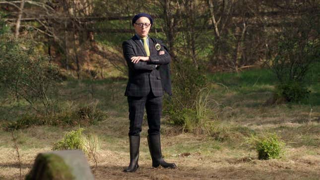Image for article titled Let&#39;s rank all of Alan Cumming&#39;s fabulous outfits on The Traitors