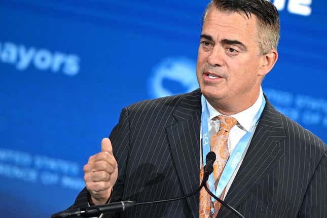 Image for article titled The 10 highest-paid CEOs
