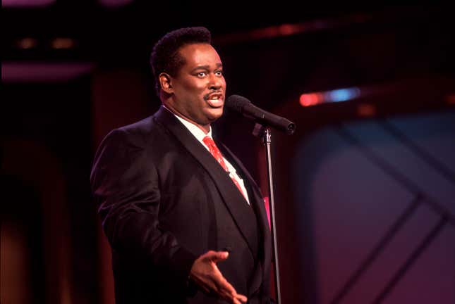 American musician Luther Vandross (1951 - 2005) performs on the ‘Oprah Winfrey Show,’ Chicago, Illinois, June 24, 1991.