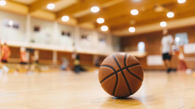Image for article titled Alabama Town Says Girls' Basketball Team Being Denied Trophy Was a 'Misunderstanding'