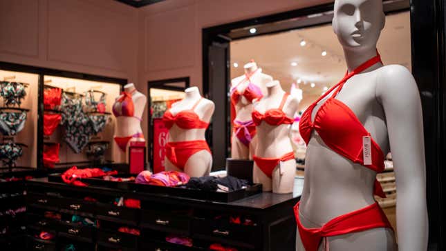 Victoria's Secret stock down 30%, worst day since 2021 IPO