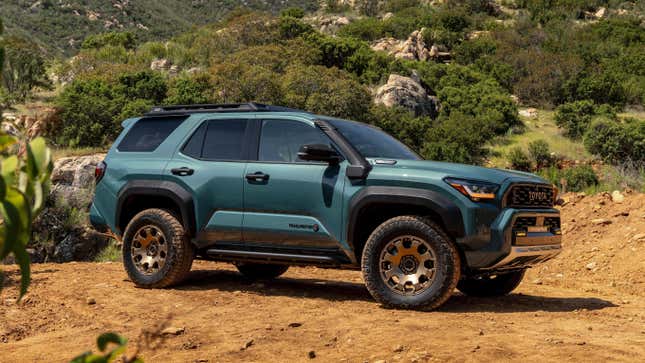 Image for article titled Genuinely New 2025 Toyota 4Runner Gets A Turbo Hybrid And Rad Off-Road Trims