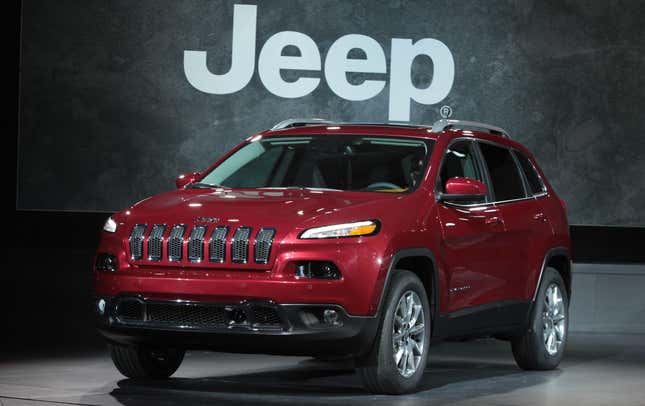 2014 Jeep Cherokee in red