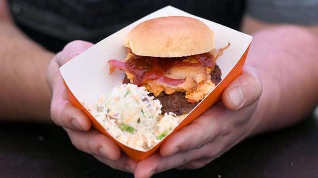 Pimento cheese burger at Food Network Blue Moon Burger Bash 2019